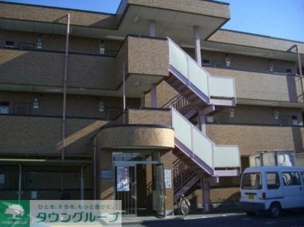 ナロージュの物件外観写真